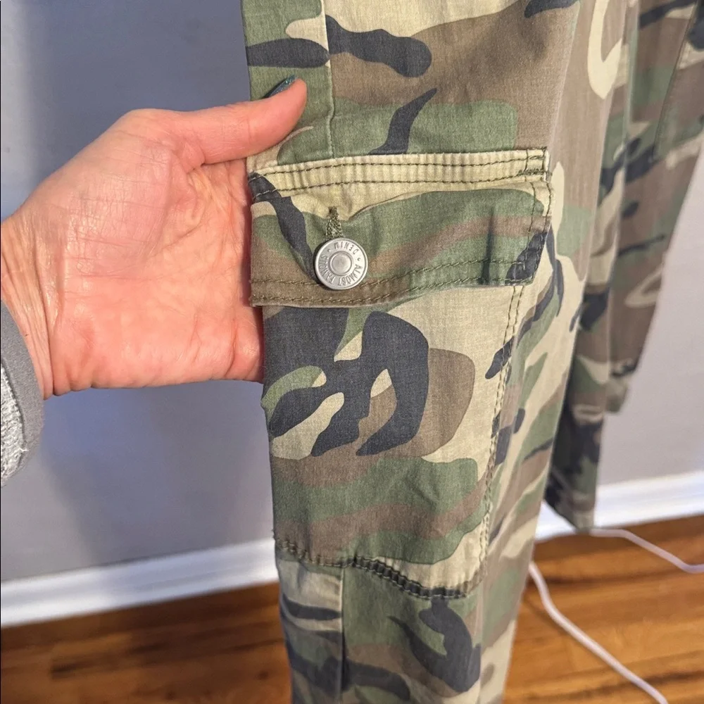 Almost Famous Camouflage Pants size medium. Lower rise. - Picture 5 of 15